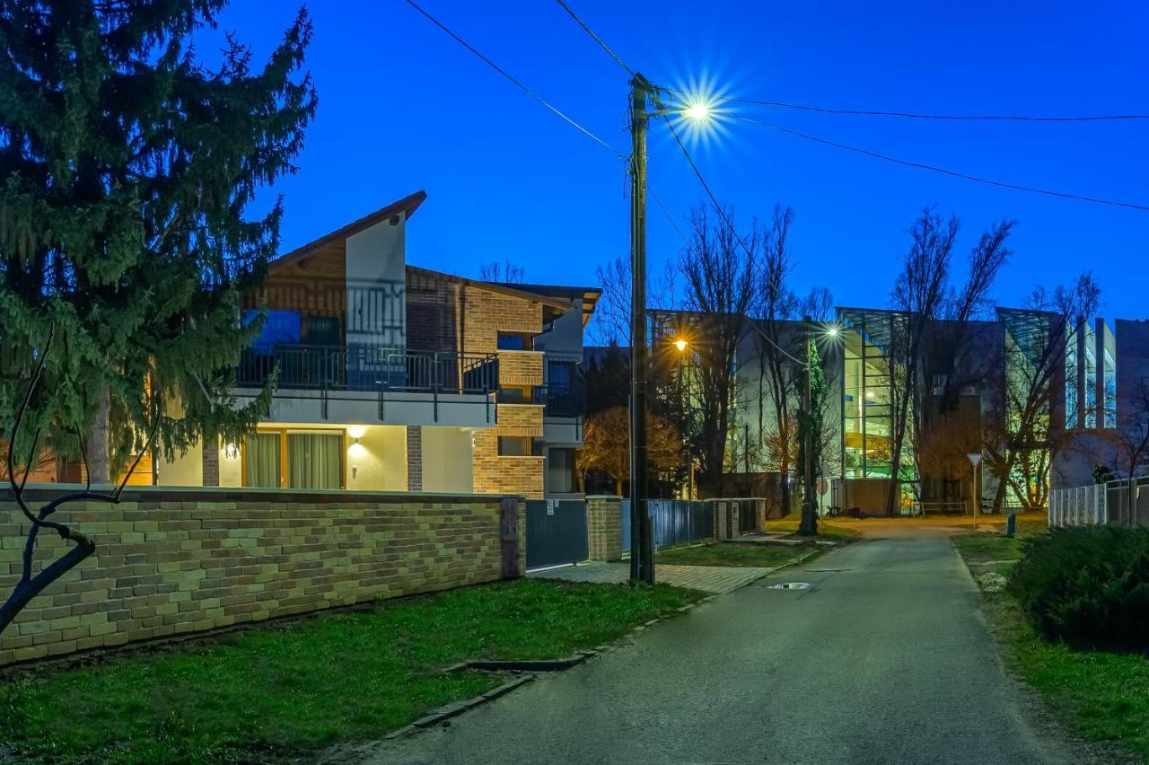 Hidfo Apartman-Nyugalom Szigetei Gyula Exteriér fotografie