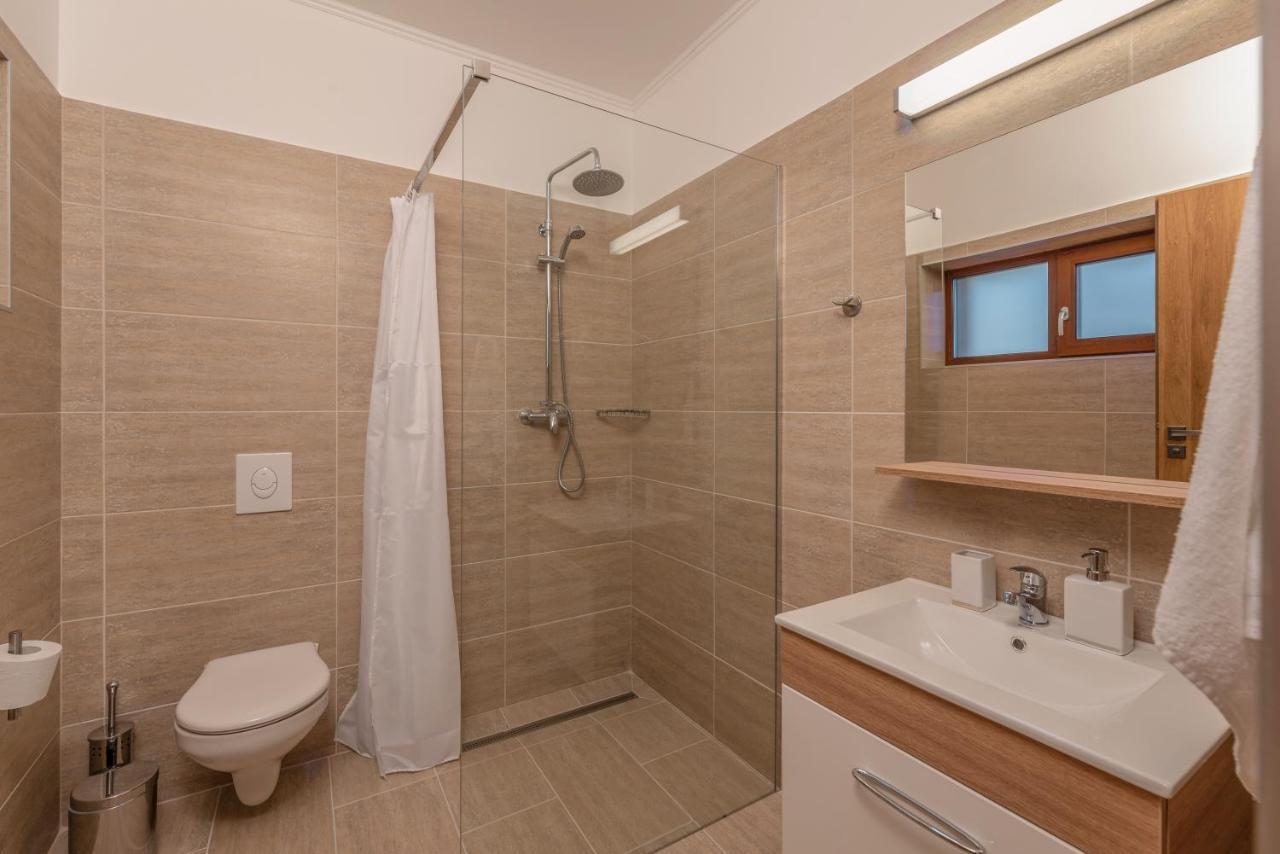 Hidfo Apartman-Nyugalom Szigetei Gyula Exteriér fotografie