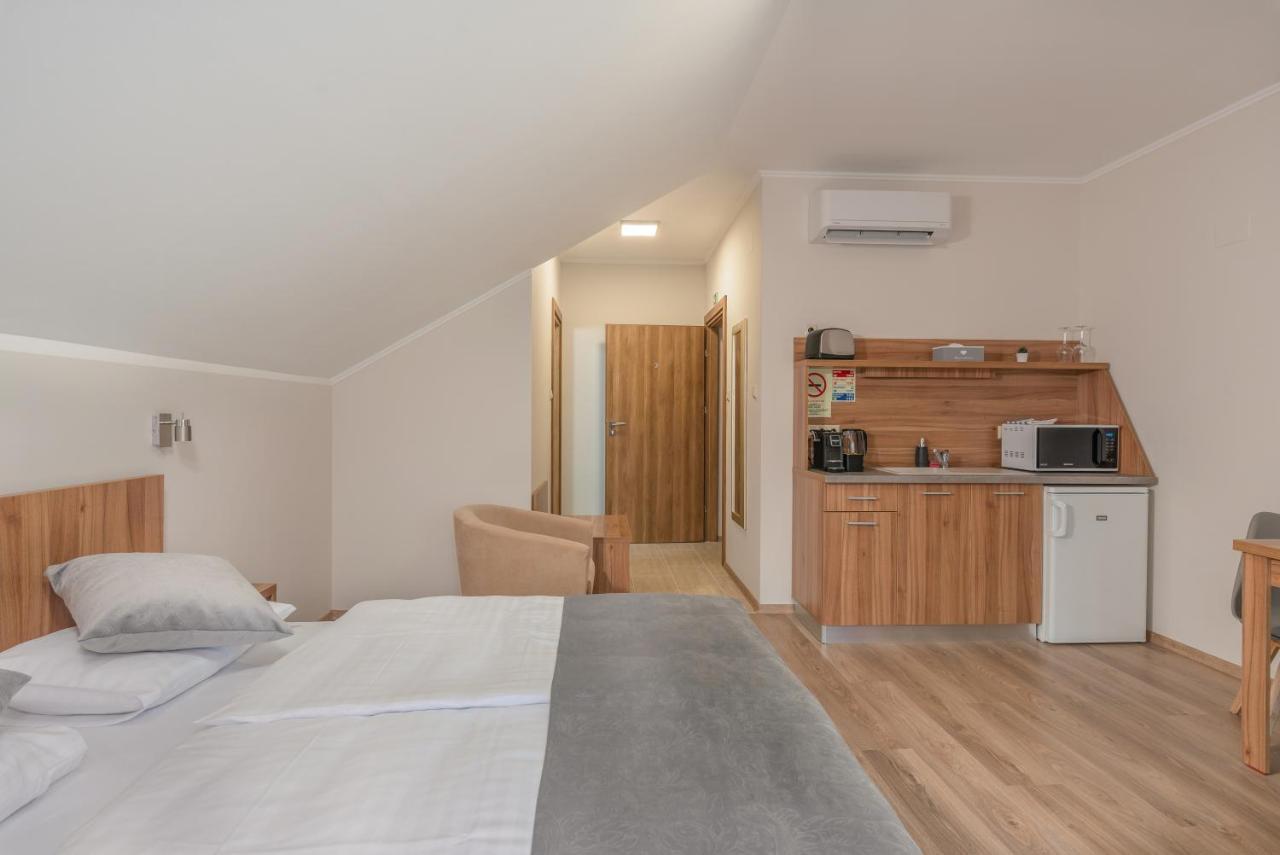 Hidfo Apartman-Nyugalom Szigetei Gyula Exteriér fotografie